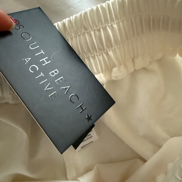 Beach shorts - Picture 5 of 5